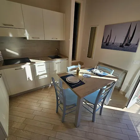 Apartment And Bike E And Sun San Lorenzo al Mare