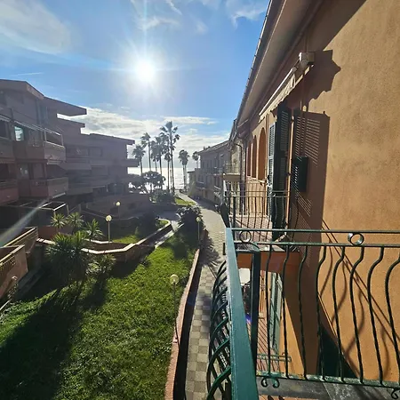 And Bike E And Sun Apartment San Lorenzo al Mare